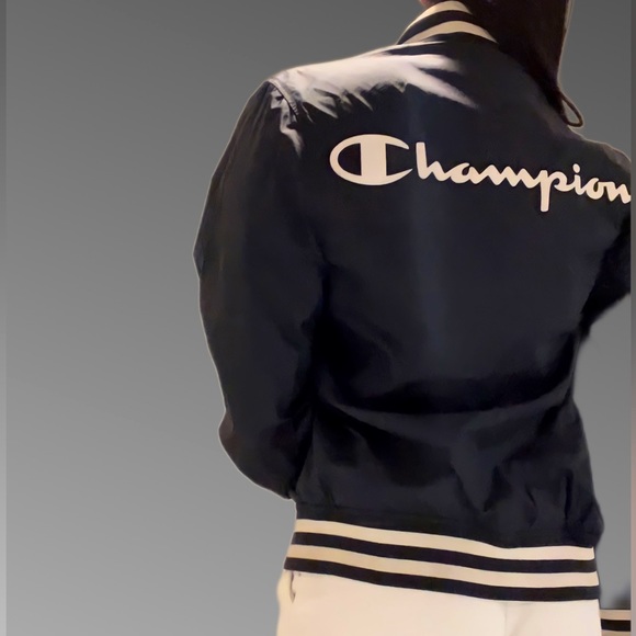 Windbreaker Jacket - Picture 5 of 7